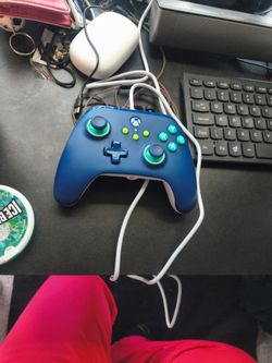 Power a wired controller brand new
