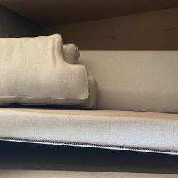 2 SECTIONAL COUCHES
