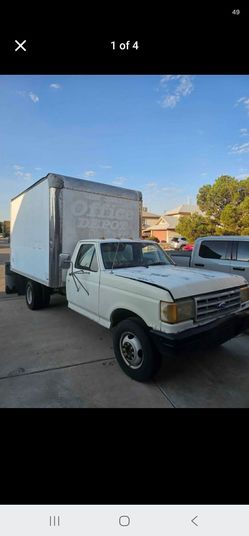 Box truck