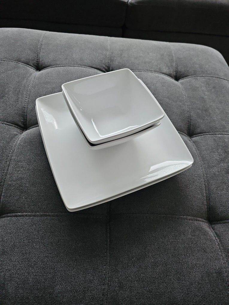 Two Plates & Bowls