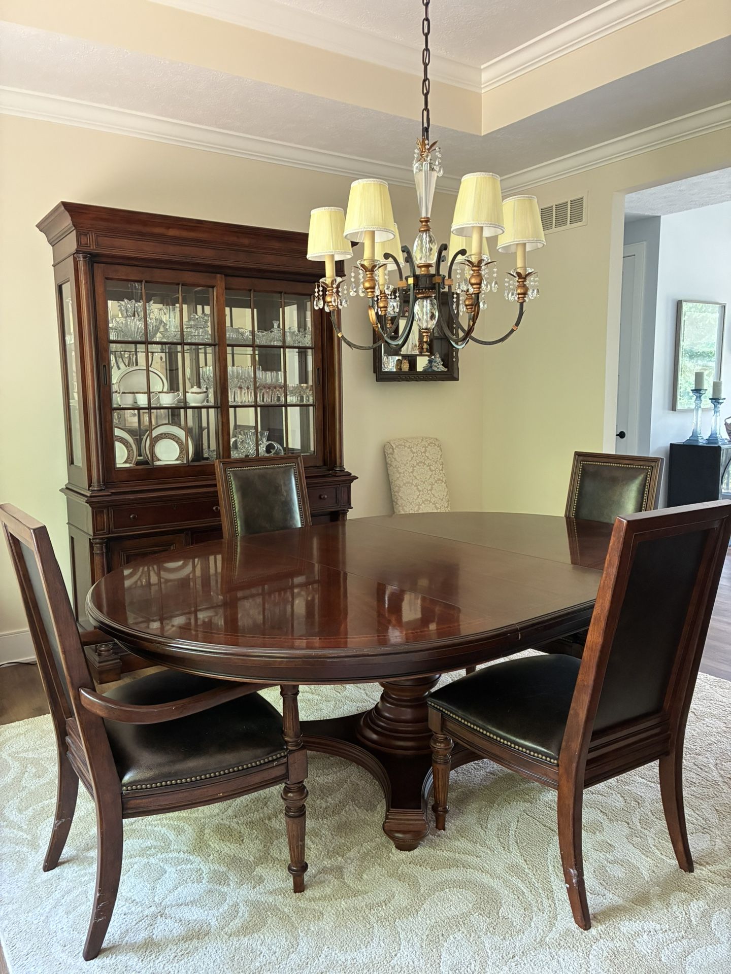 Thomasville Dining Room Set