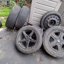 Free Car Tires 2 With Rims . 1 Spare Donut.  And 2 Others