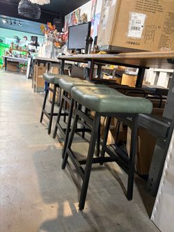 Tufted Counter Height Bar Stools Faux Leather Upholstered Black Metal Frame Set of 3 Green