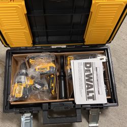 DEWALT 20V MAX Hammer Drill and Impact Driver, Cordless Power Tool Combo Kit with 2 Batteries and Chadcd991 And dcf887  set -DEWALT 20V MAX* XR 2 Tool