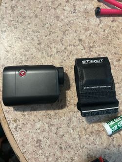 Voice Caddie EL1 Golf Rangefinder + StickIt Magnetic Strap
