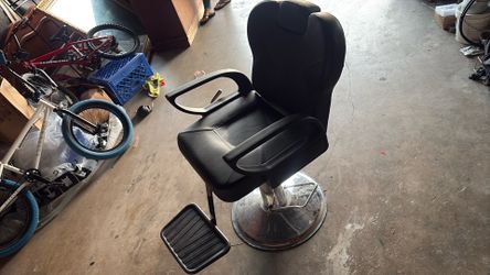 Barber chair