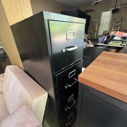 Black 4 Drawer File Cabinet 