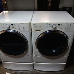 WASHER AND GAS DRYER SET
