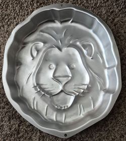Lion Cake Pan