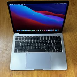 2017 Macbook Pro 13” 2.3GHz i5 8GB RAM 120GB Storage