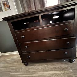 FREE Dresser