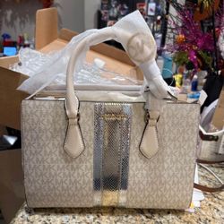 Michael Kors medium Satchel 