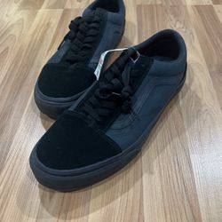 Non Slip Vans 11.5