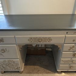 Hand Painted , Lots Of Storage Large Desk 