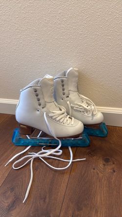 Jackson Freestyle ice skates size 5W