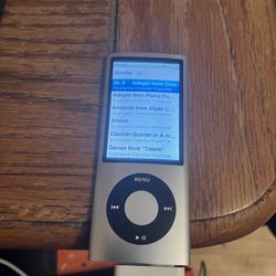 Black And Silver Ipod Nano