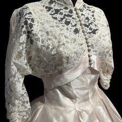 Pristine 1950's Cupcake Dupion Silk Wedding Dress W Lace Jacket 