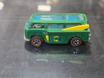 Hotwheels redline beach bomb bus