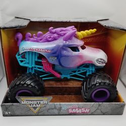 Monster Jam Trucks Sparkle Smash 1/24 Scale 
