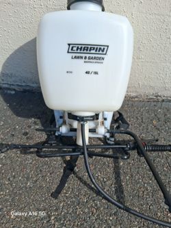 Chapin Lawn & Garden 4-Gallon Backpack Sprayer
