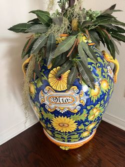 Ceramic Decorative Pots
