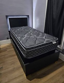 Twin bed with mattress