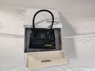 Jacquemus Le Chiquito Medium Bag Black