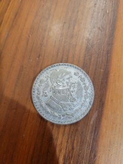 1961 Mexican Un Peso Silver Coin