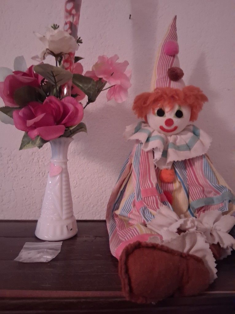 Clown Puppet Insde Wood