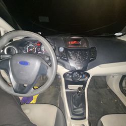 2011 Ford Fiesta