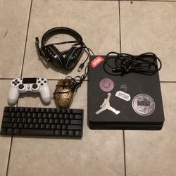 PS4 Combo 