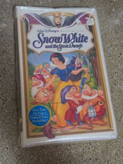 Snow White and the seven dwarfs Disney masterpiece VHS SEALED