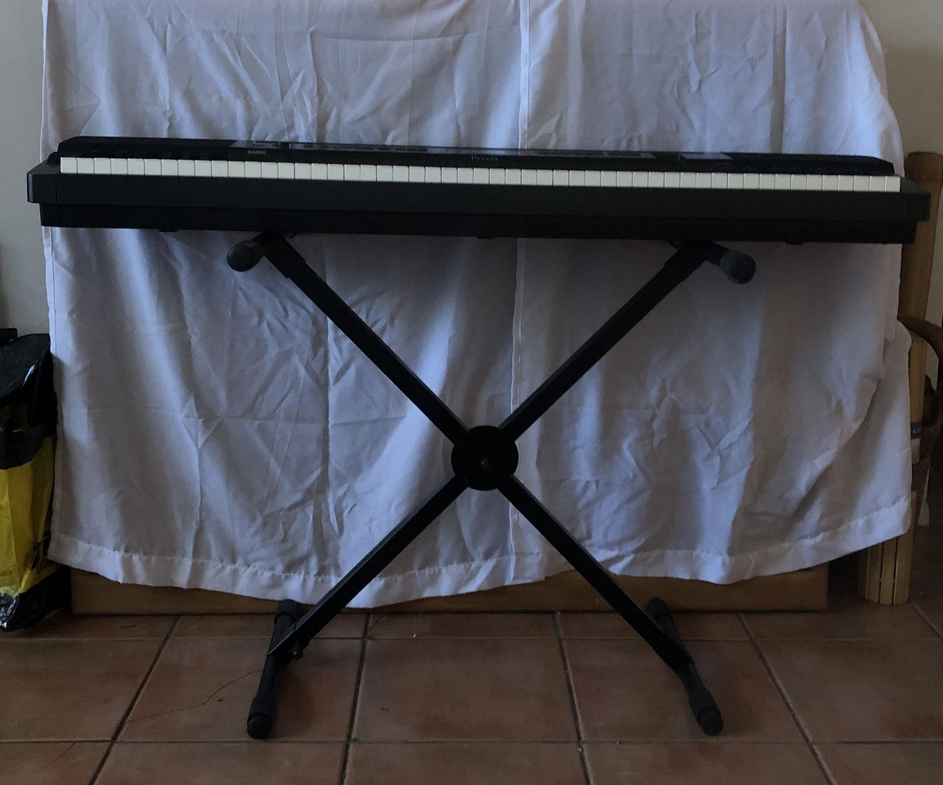 Keyboard- Casio Privia PX- 350M