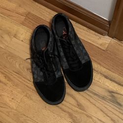  Vans And Addias 