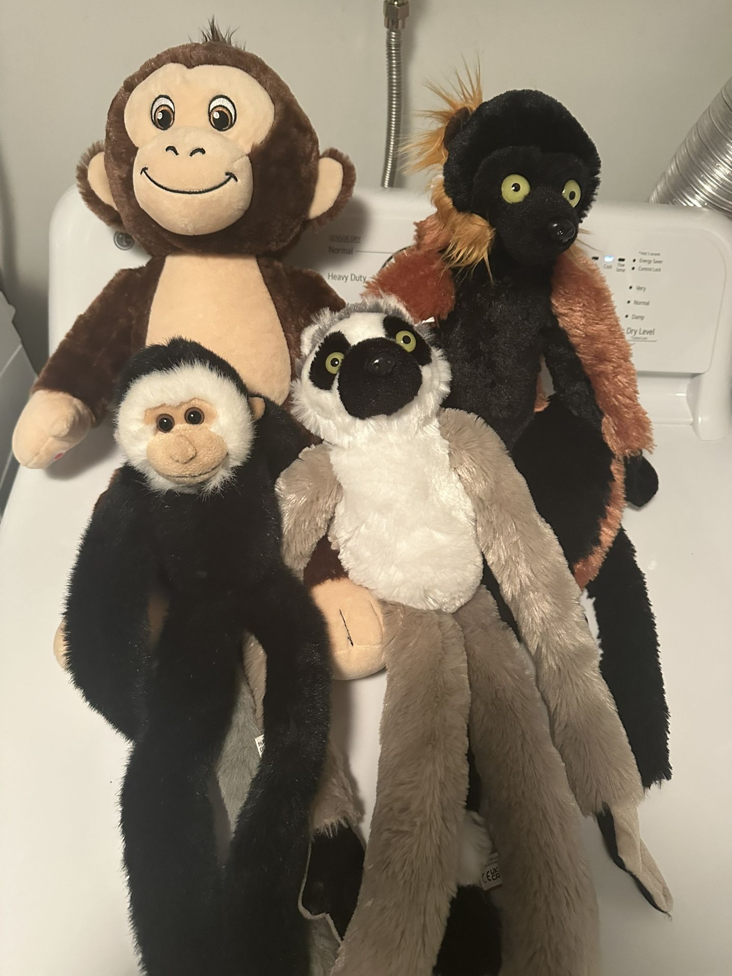 Monkeys Lot Of Stuffed Animals Plush Toys