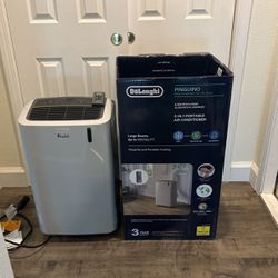 Air Conditioner - Portable Unit - With Remote