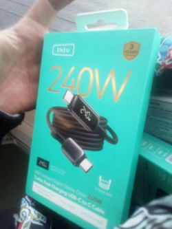 Iniu 240w fast charger