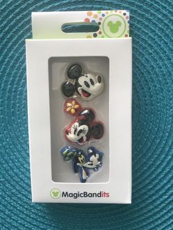Disney Magic Band Bandits