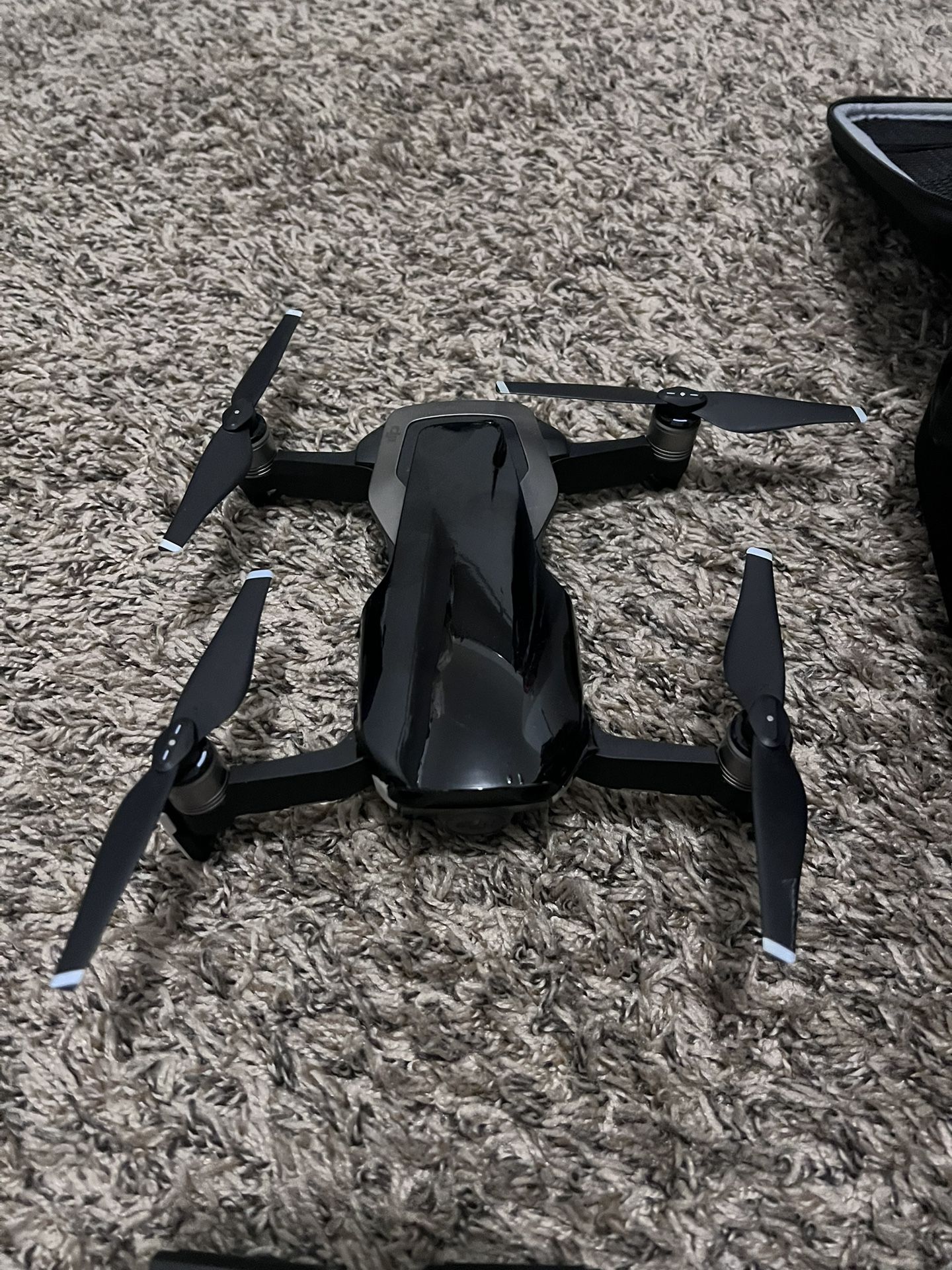 DJI MAVIC AIR
