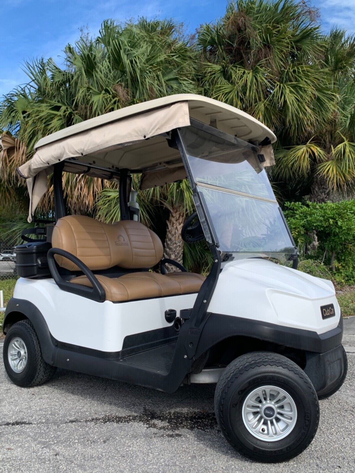 2020 White Club Car Tempo Precedent 2 Passenger Golf Cart 48v w/ Enclosure and Fan