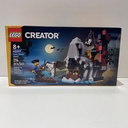 LEGO  “scary Pirate Island”