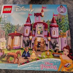Disney Belle and the Beast's Castle Legos