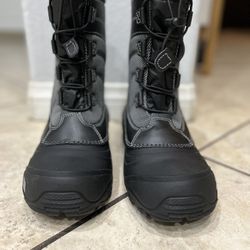 The North Face Snow Boots 