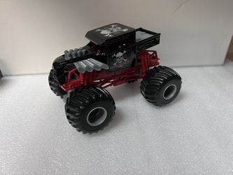 Monster Truck Big 1/24 Bone Shaker 1:24th Monster Truck