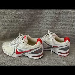 Women’s Nike Air, Size 7