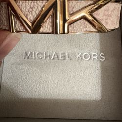 Michael Kors Rose-gold bracelet 