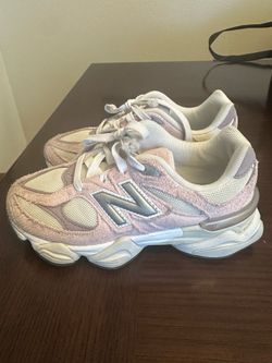 New Balance 9060 Sneakers