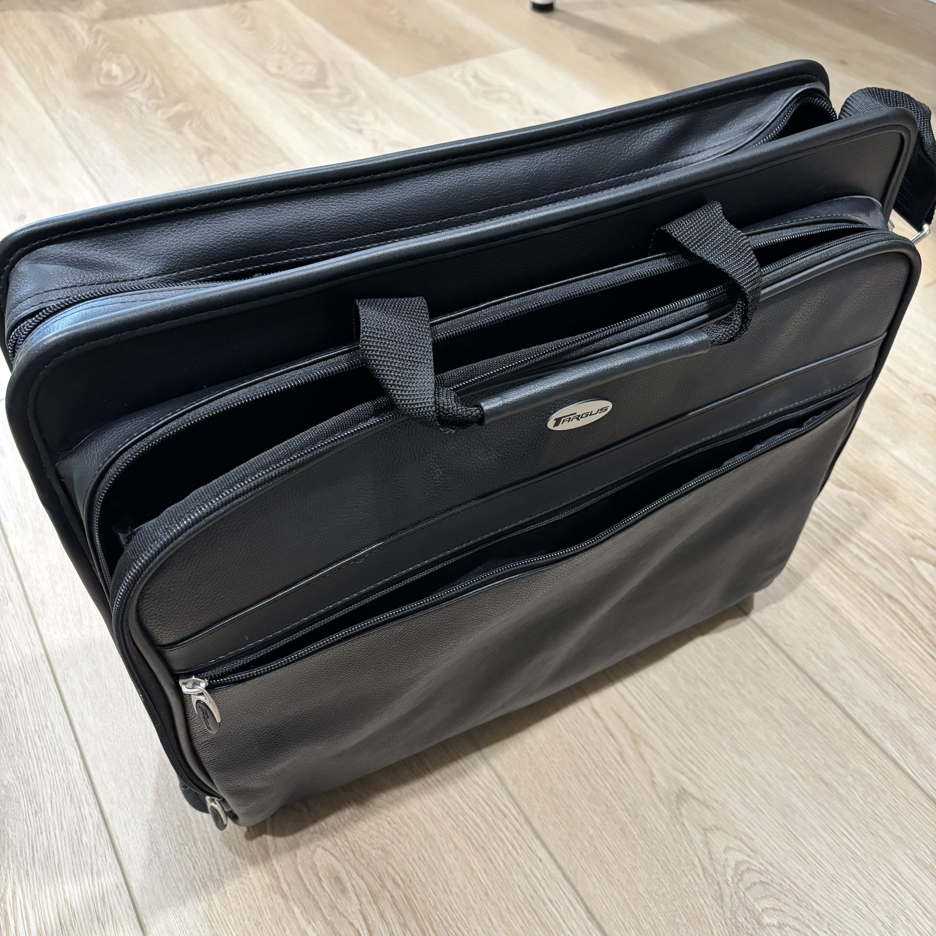 Targus Laptop Bag for 17” Laptop