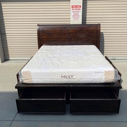 Cal king bed frame with mattress