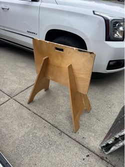 Portable wood saw horses